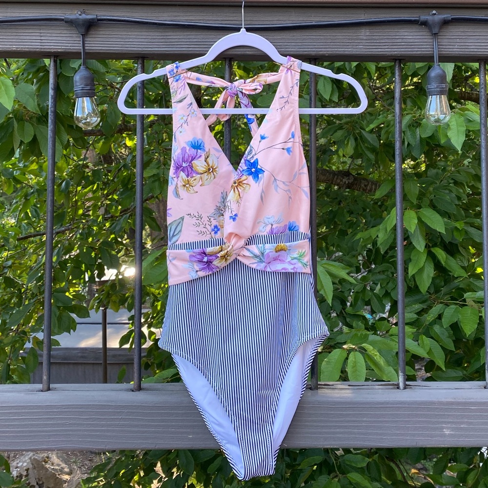 Cupshe Halter One-Piece Swimsuit